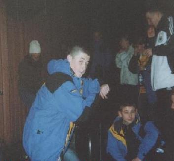 peepz_at_stairz.jpg